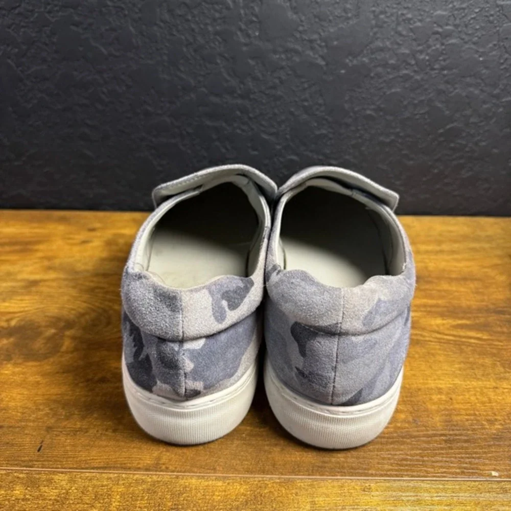 J/Slides Camo Suede Grey Camouflage Slip On Sneakers‎ Womens 11